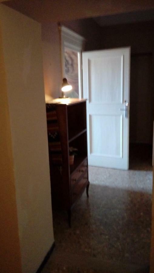 Liberi Mercanti - Guest House Affittacamere لوكا المظهر الخارجي الصورة